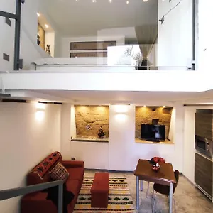  Appartamento Castle Comfort Loft